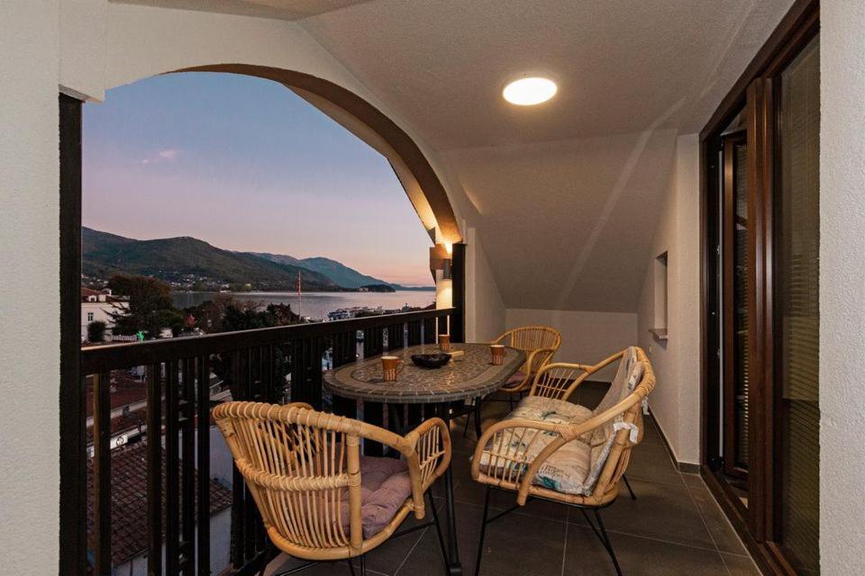 Kukuzel Apartments Ohrida Exterior foto